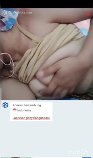 Bokep Ome Si Cantik Mau Tidur Malah Sange