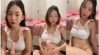 Berbagi Keindahan Paha Selebgram Chava Alena Sexy
